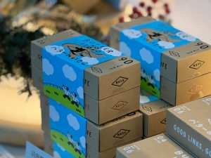 Armado de paquetes para ecommerce en un centro logístico